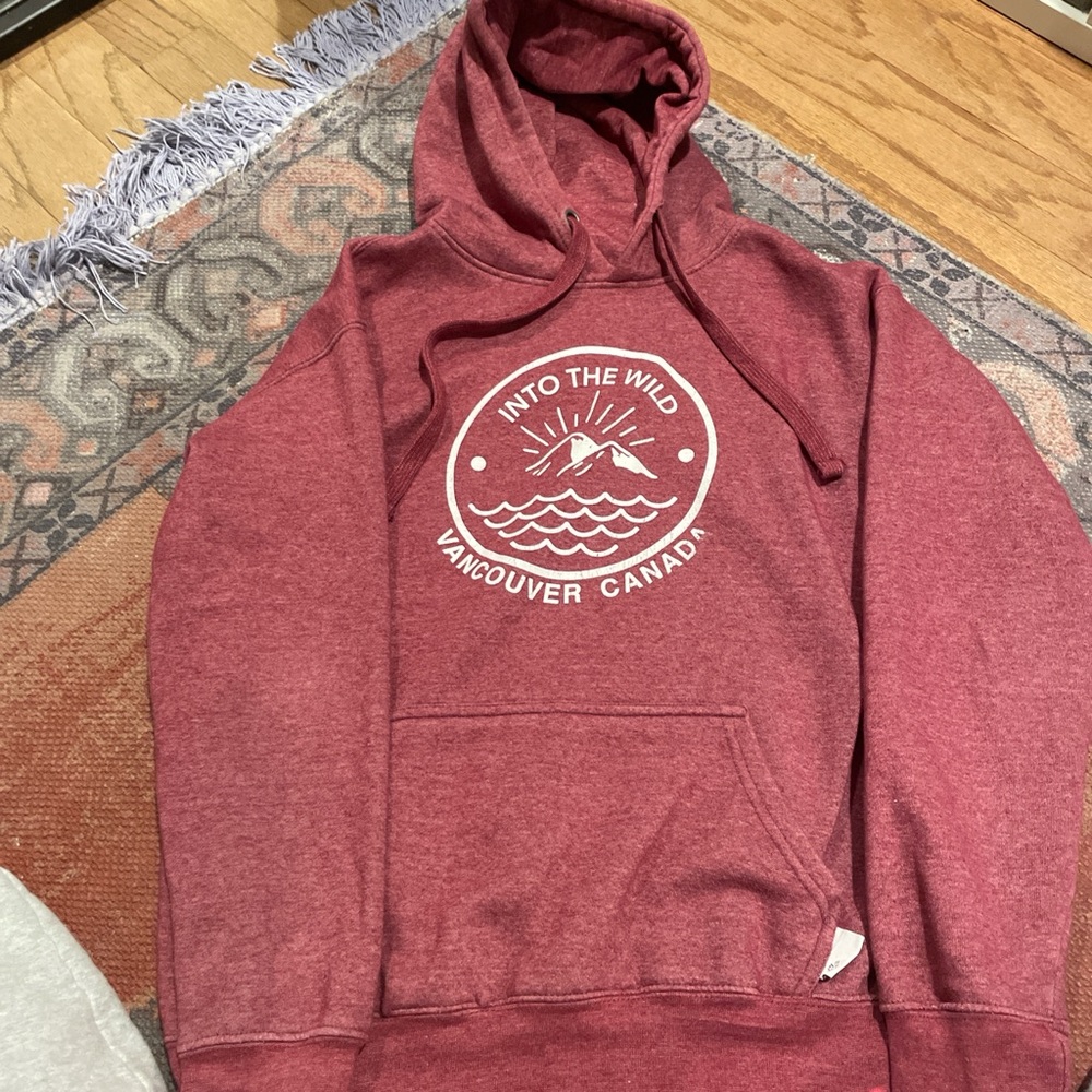 Red Pullover Vancouver Hoodie